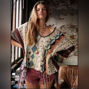 ‼️ISO Free People Hidden Gem Poncho‼️